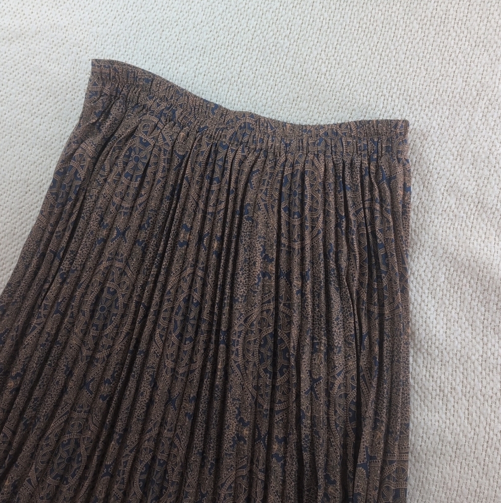 Skirt Women's M Midi Paisley Navy/Tan Pleated Pullon Lined Preppy Accordian Nwt - Picture 4 of 11